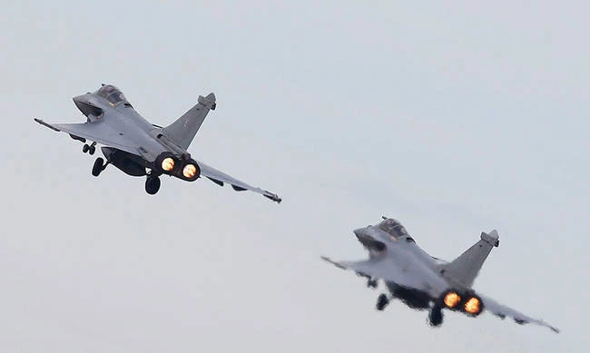 Ραγδαίες εξελίξεις: Έκτακτη διάσκεψη των αραβικών κρατών για τον πόλεμο στη Συρία